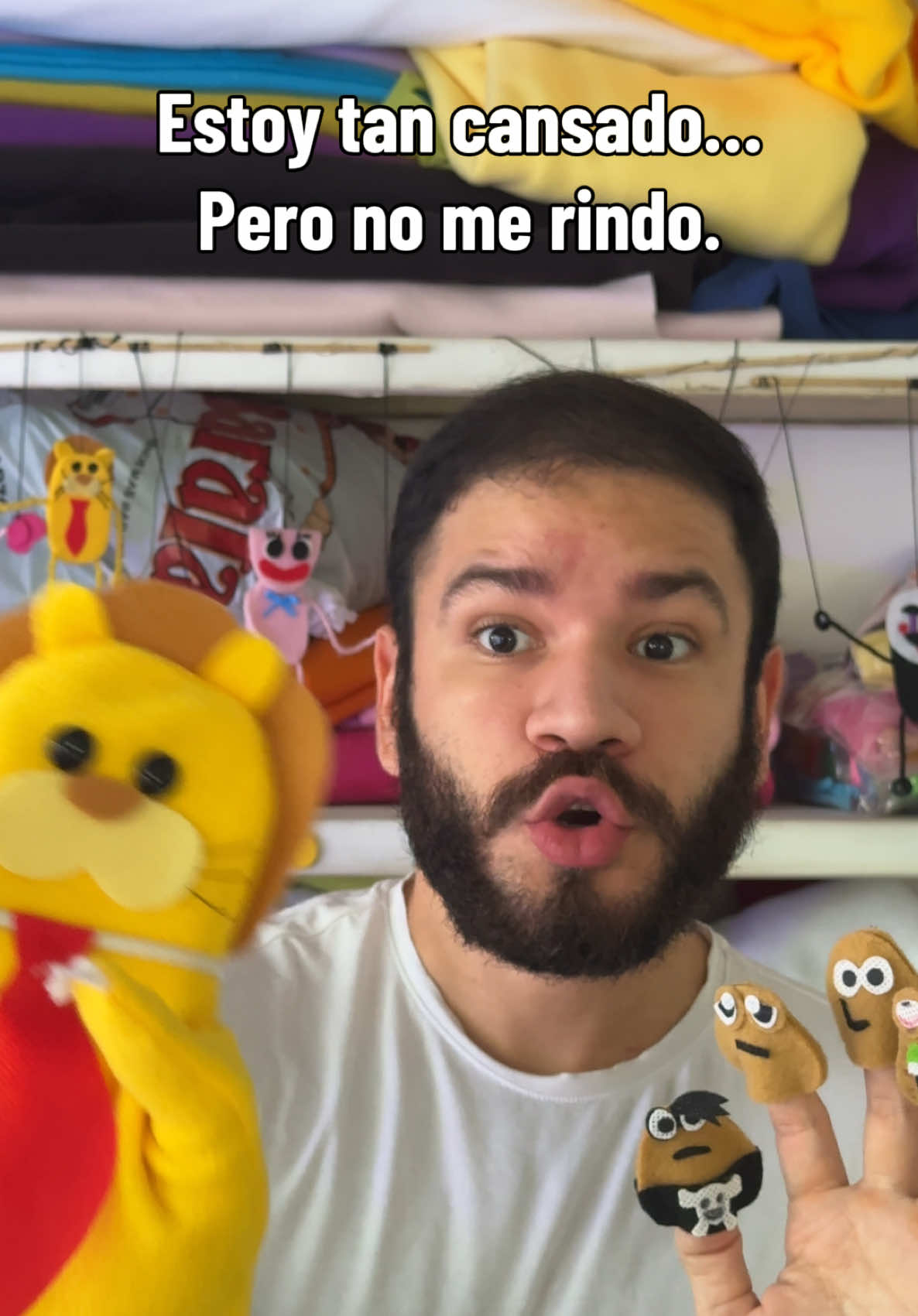 @Lando el chico de los t&iacute;teres