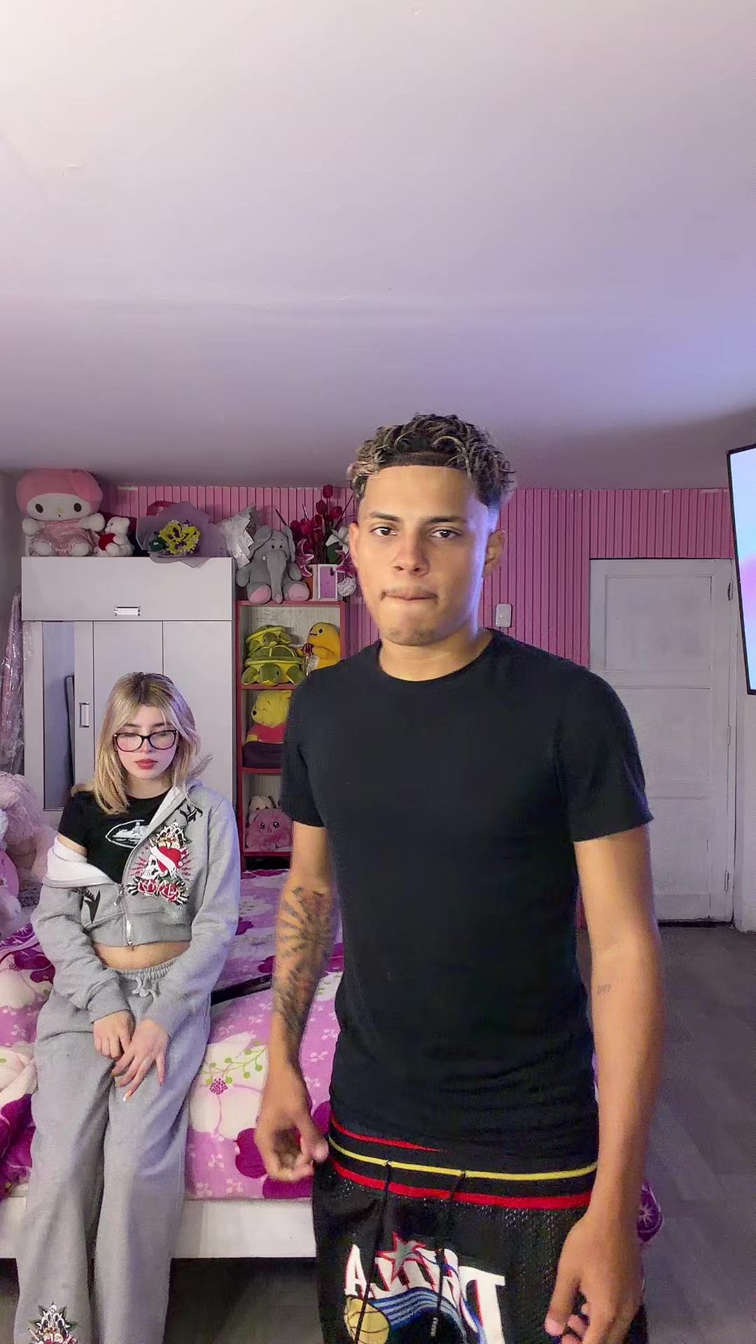 @Soyalejandro