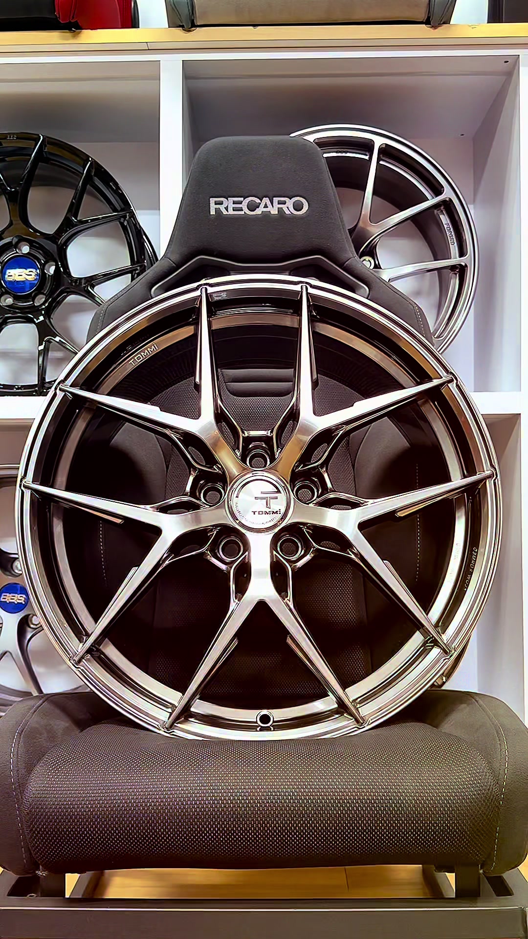 @TOMMi Wheels - International