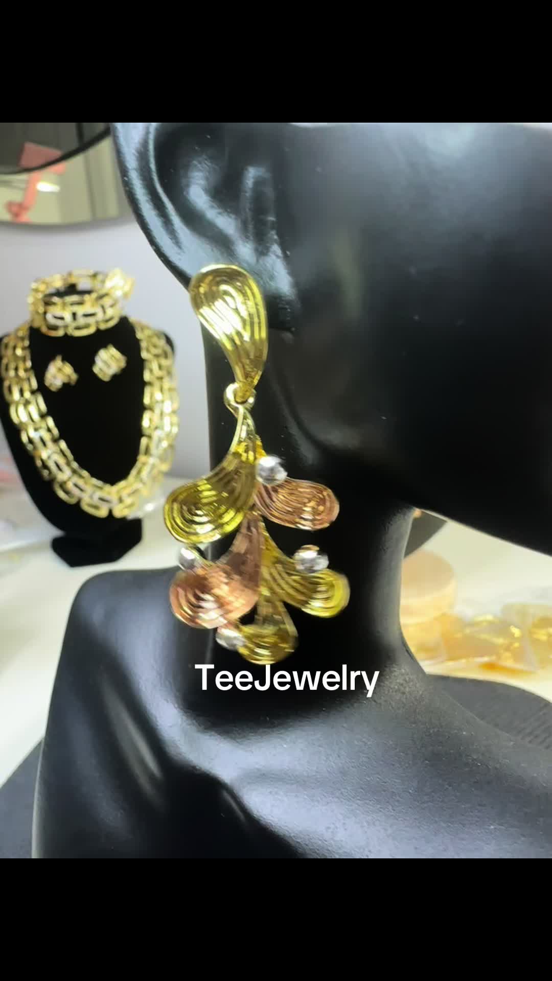 @TeeJewelry