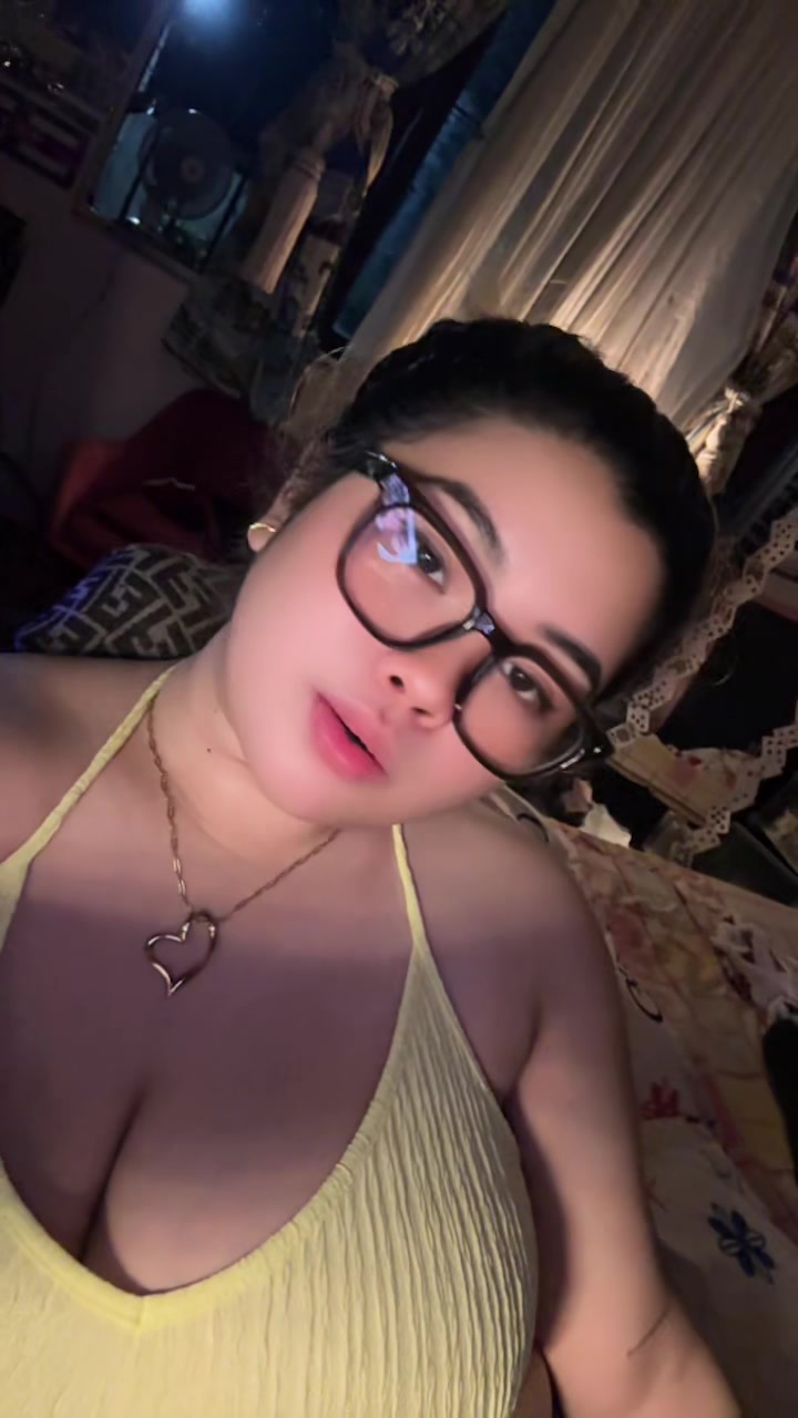 @RhochelleOcampo