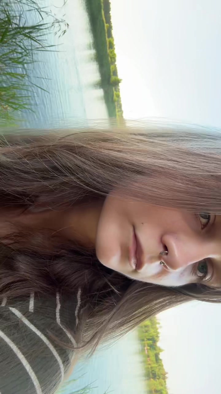 @️