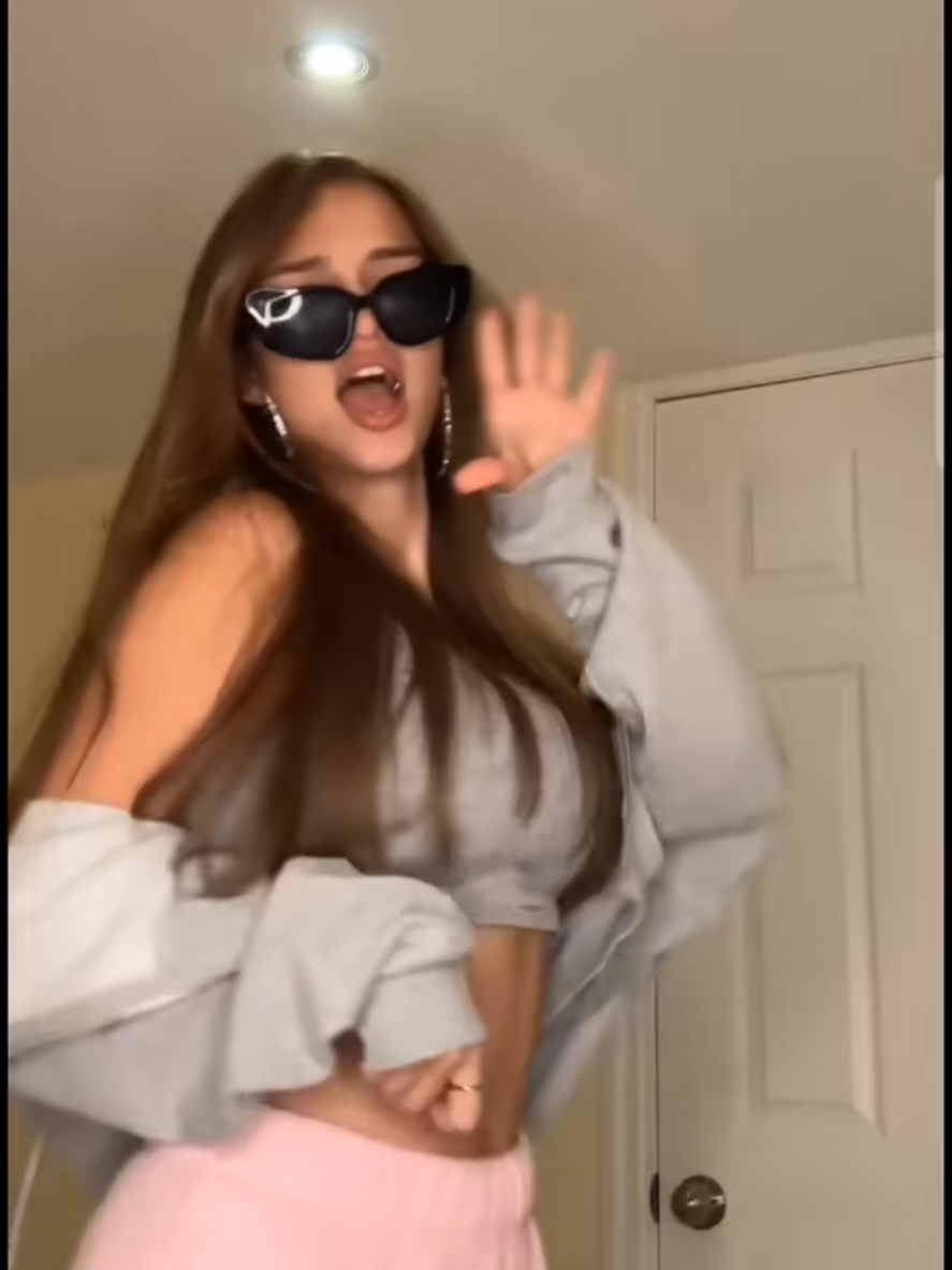 @AnnaWorld🍓
