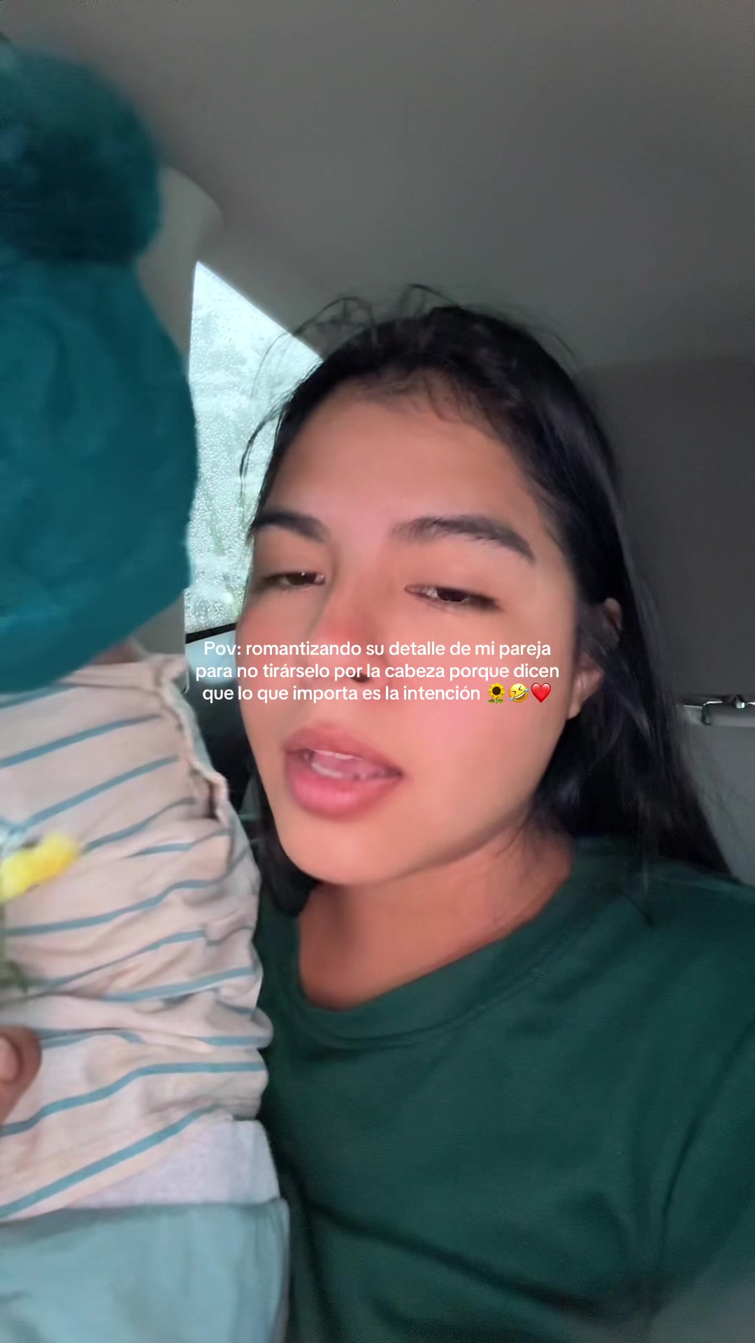 @mishellozaz