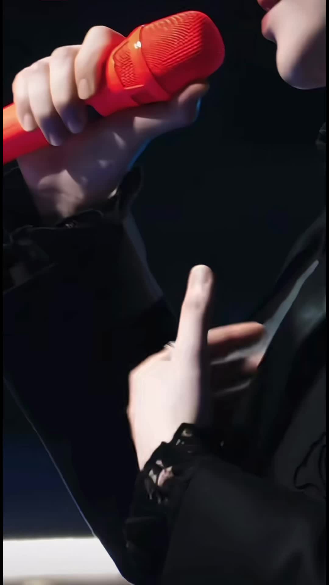 @𝙻𝚈𝙽“ 𝚂𝚃𝙾𝚁𝚈 “