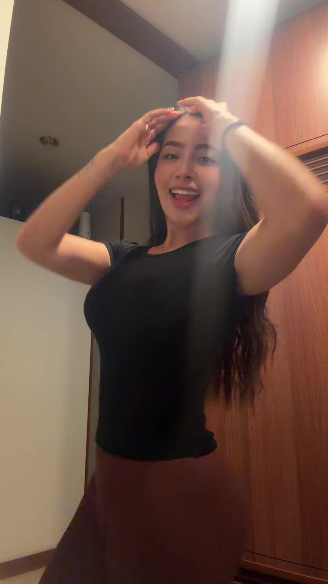 @valecadena23