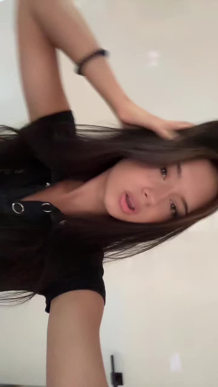 @nadia