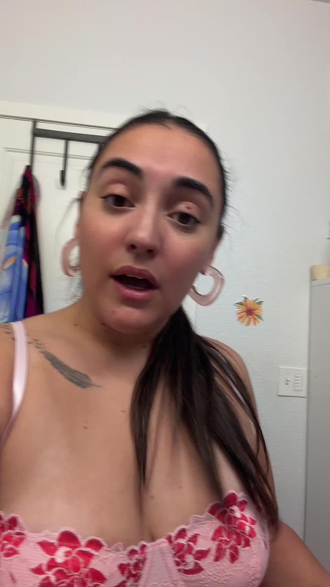 @gabbinwithbri