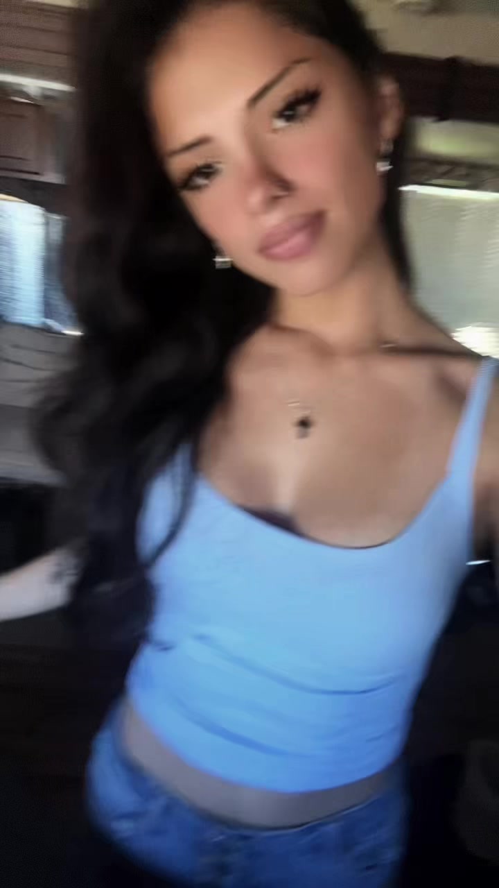 @Eboni Victoria 🍒