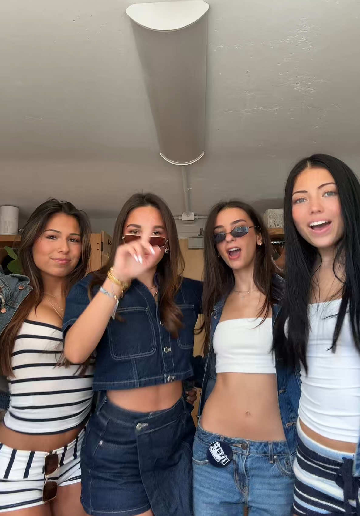 @sashamschectman
