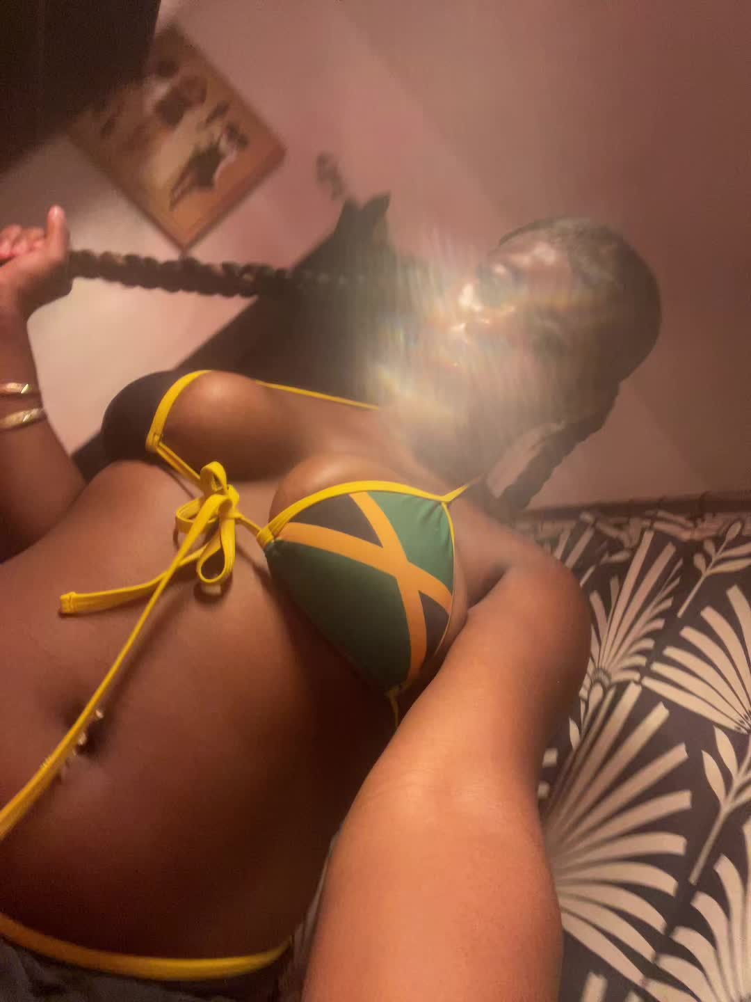 @Kayy