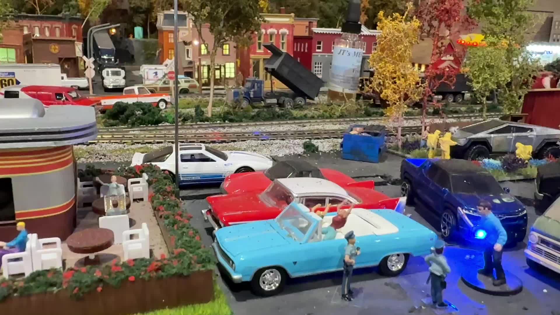 @BigBoysTrainToys