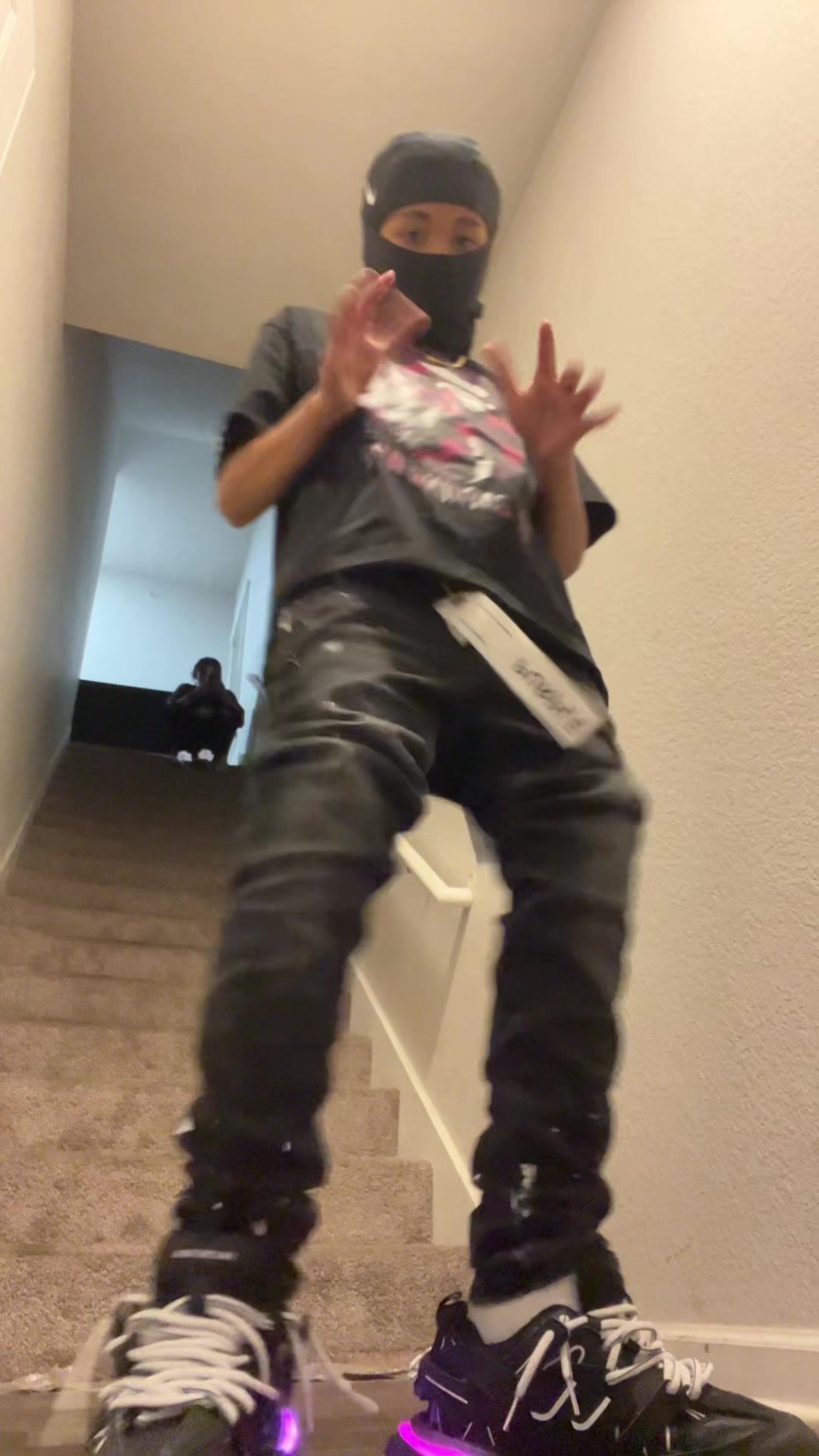 @𝓕𝓻𝓪𝓷