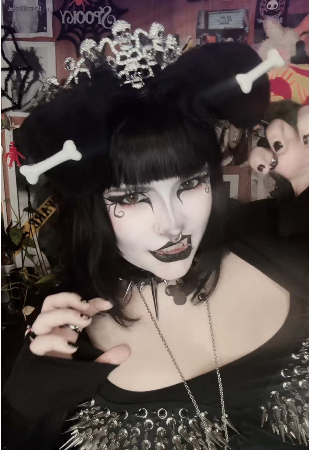 @𝐁𝐞𝐥𝐥𝐬 ;𝟑 🐾
