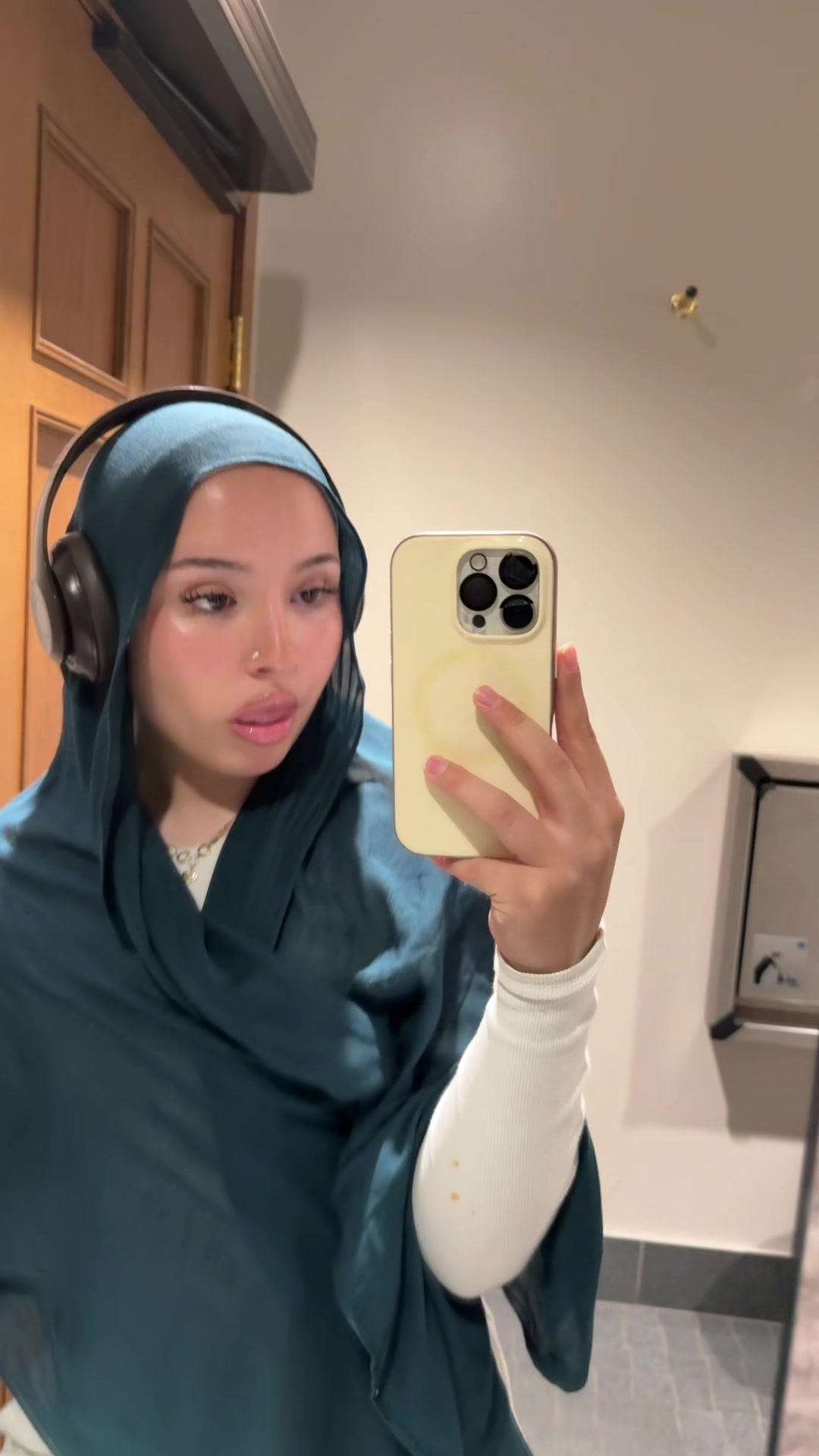 @𝓢 ᥫ᭡.