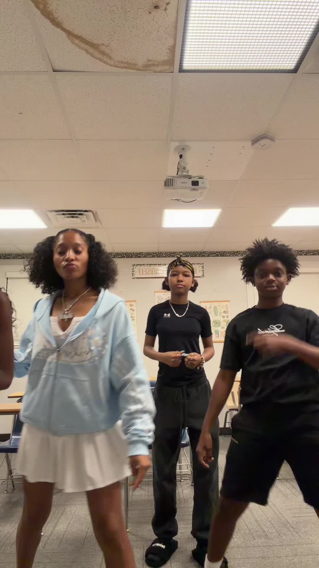 @alayahthegoatt