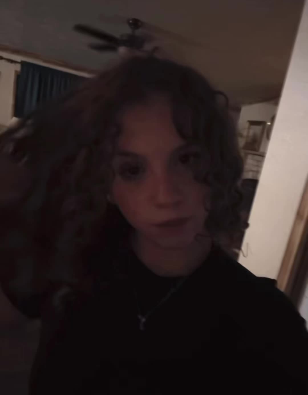 @𝓔𝔃𝔃𝔂