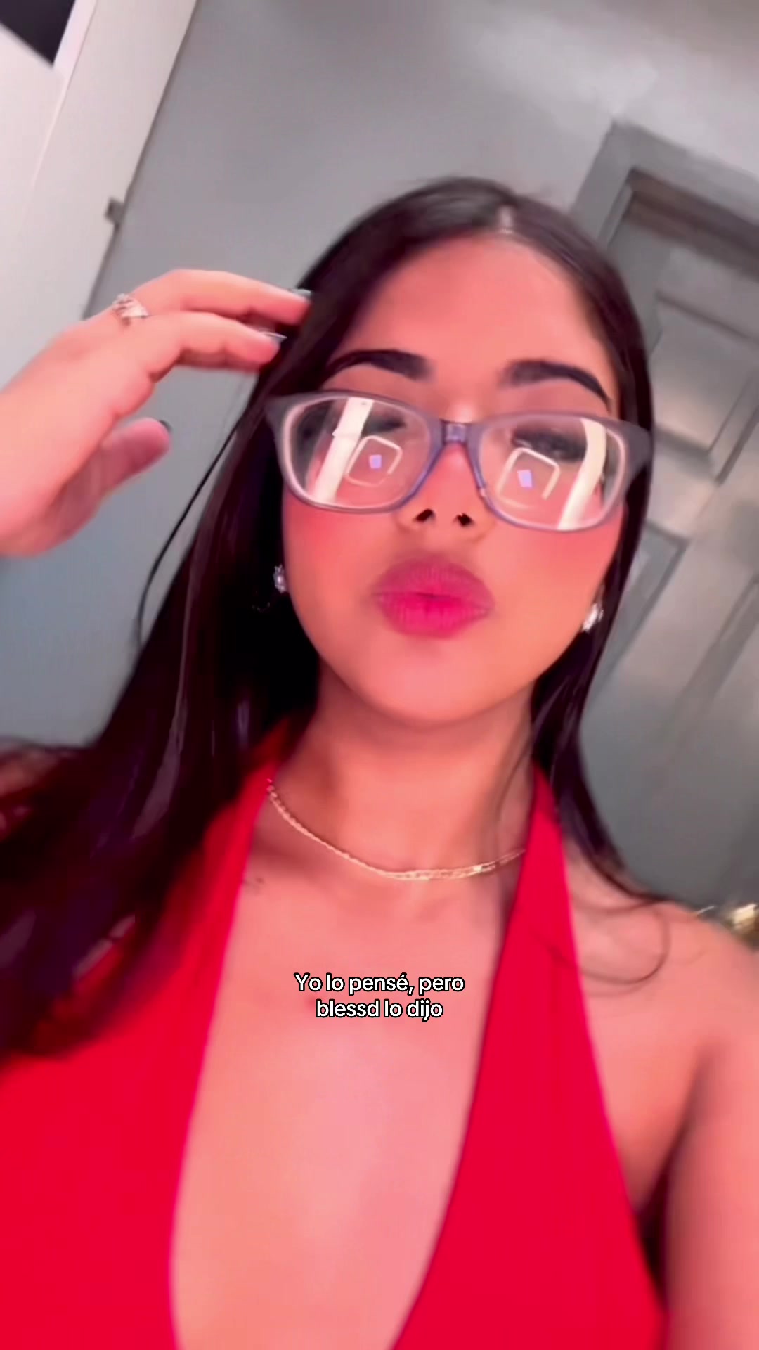 @Yvls