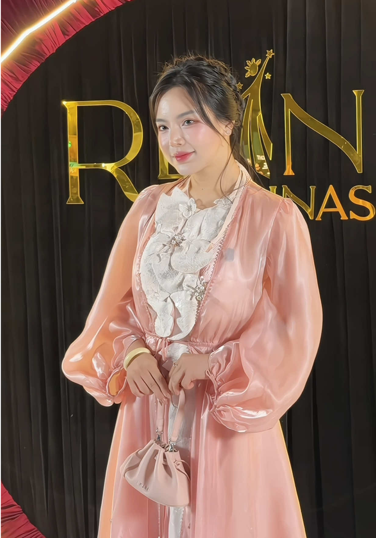 @Nguyễn Thị Thu Trang