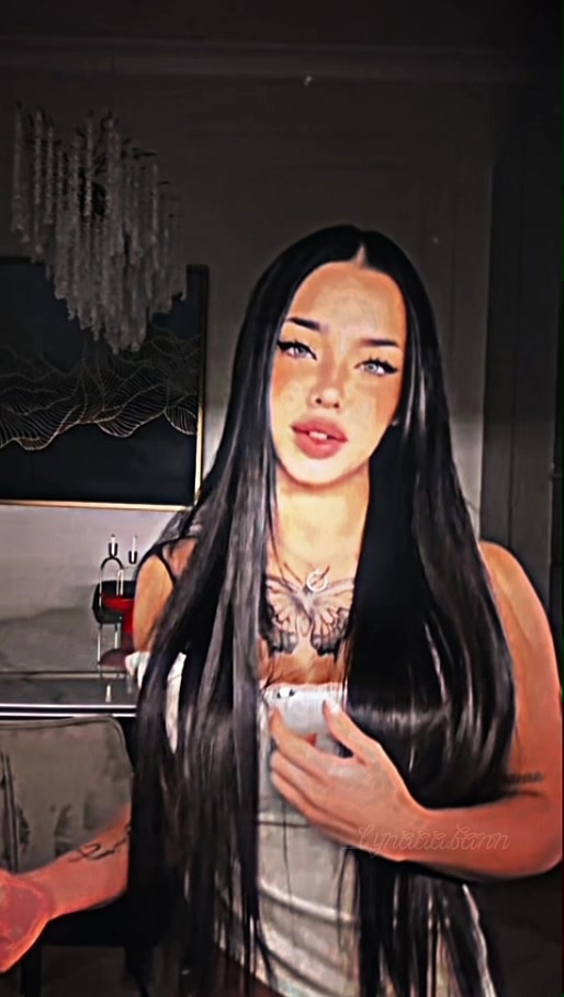 @_lynaaa.fann