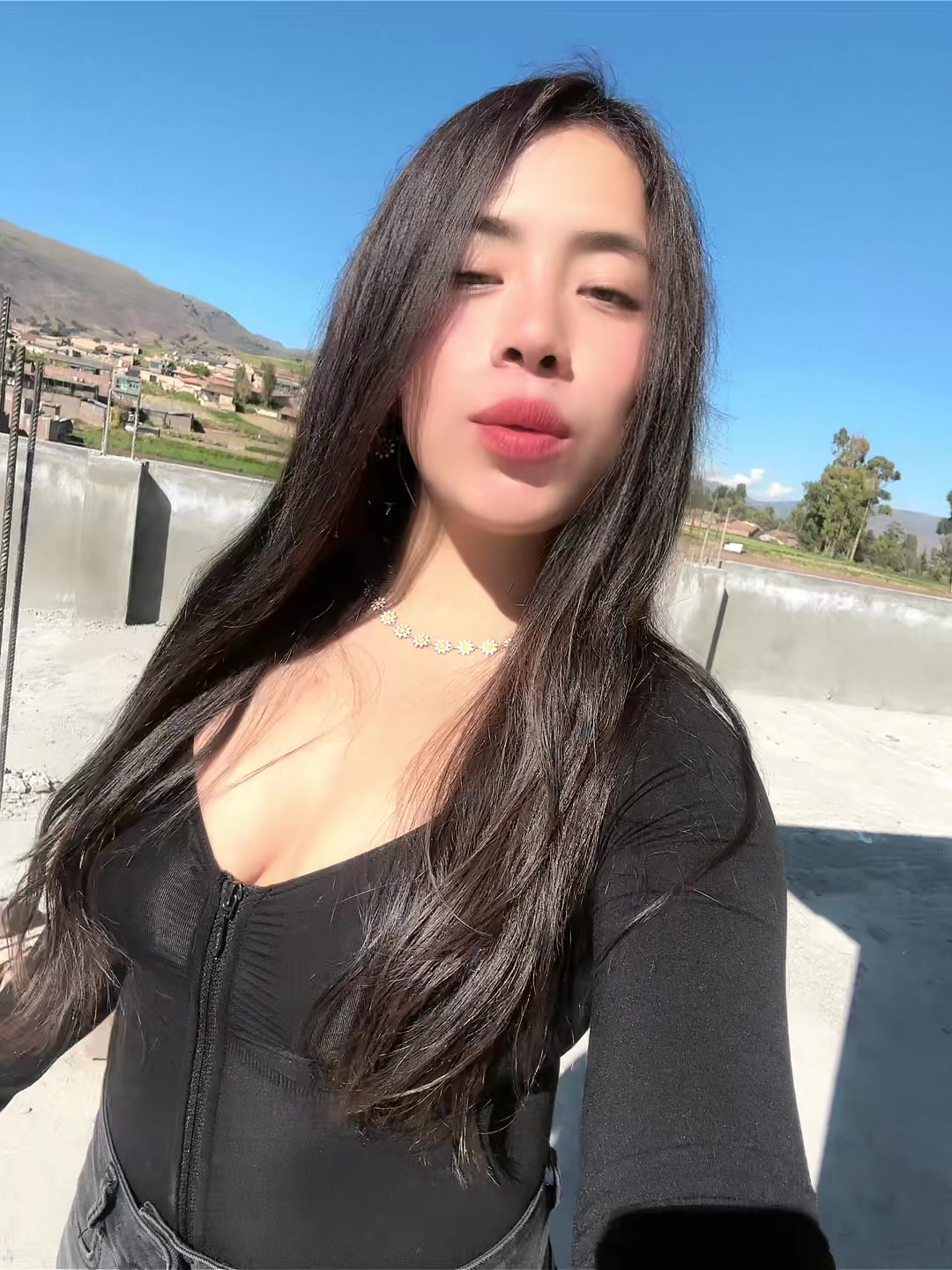 @~ 𝓢𝓪𝓻𝓪𝓲 𝓡𝓸𝓳𝓪𝓼 🍒~