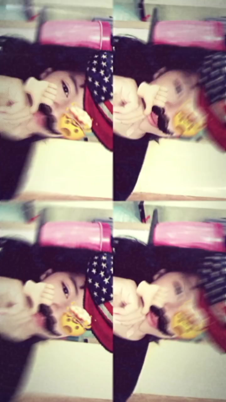 @naylaaaaa
