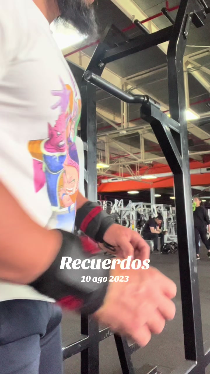 @CÍNICO