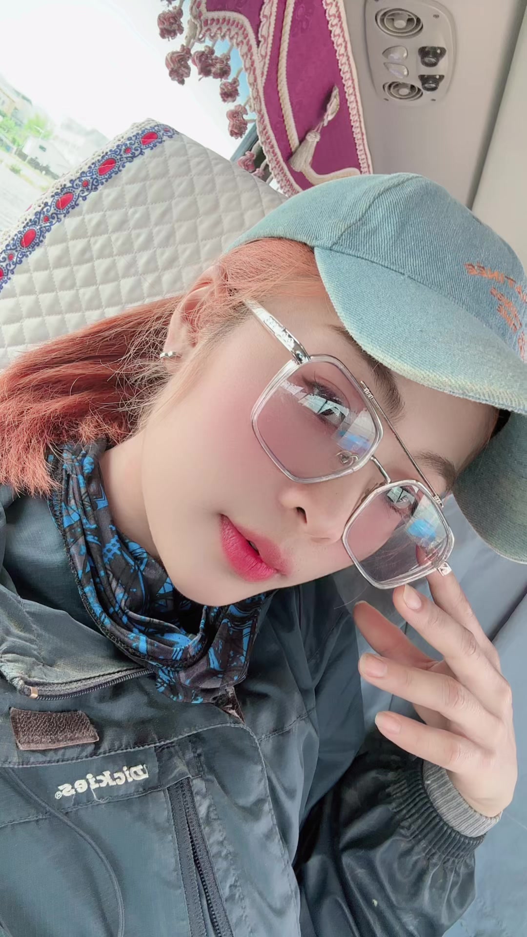 @ลี่น้าชอบกินแป็บชี🦋