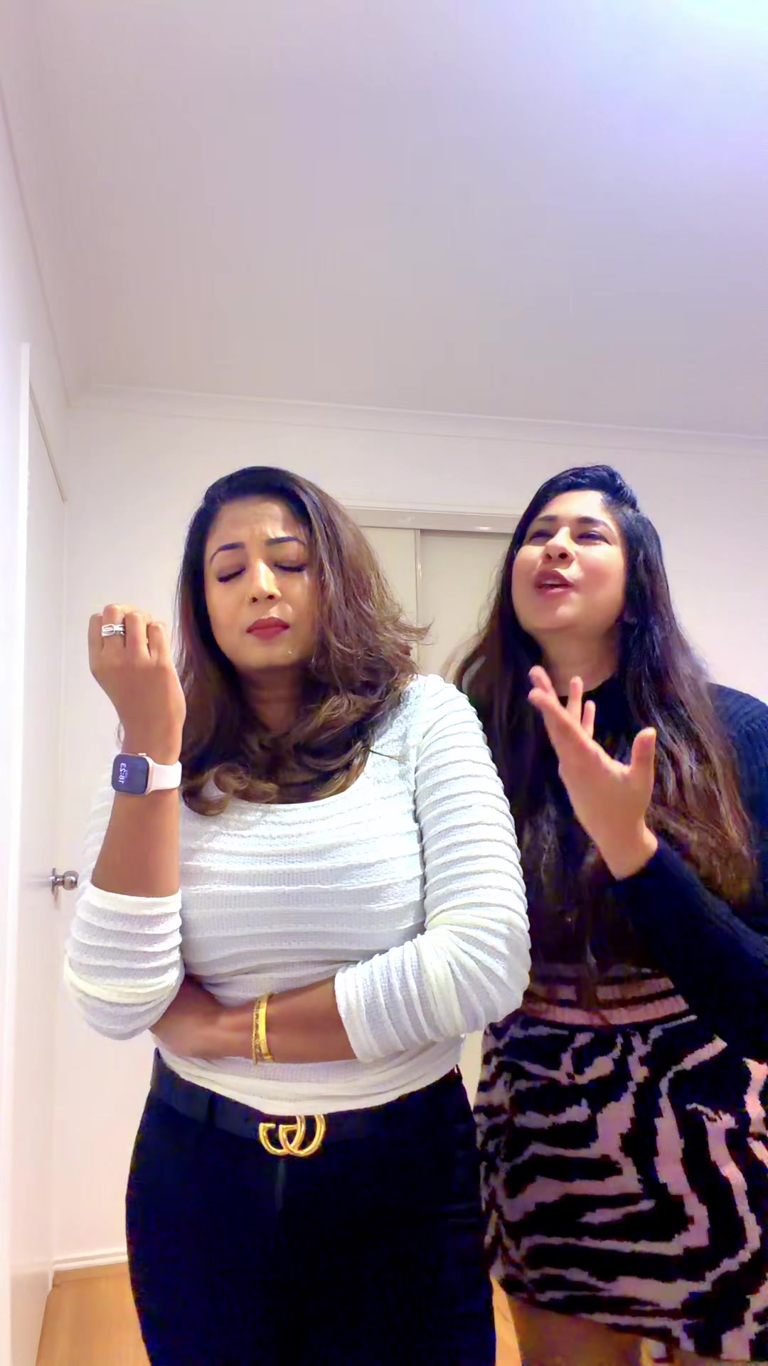 @Thuvi