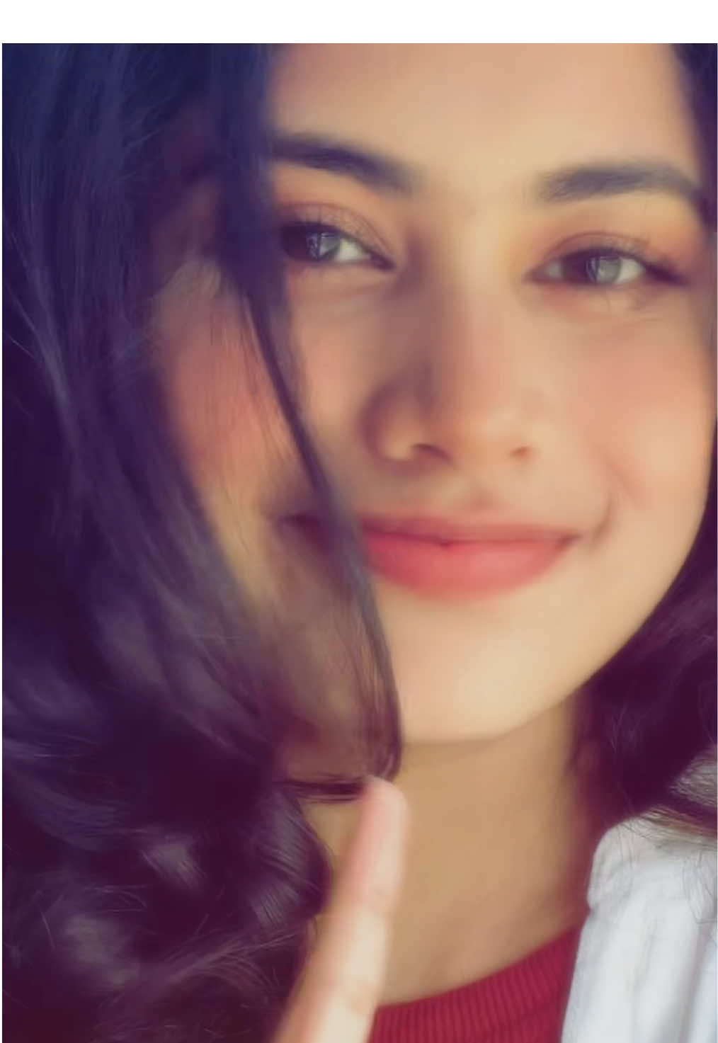 @MAYA 💫