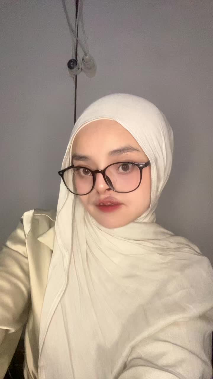 @Raaciil