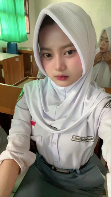 @bela