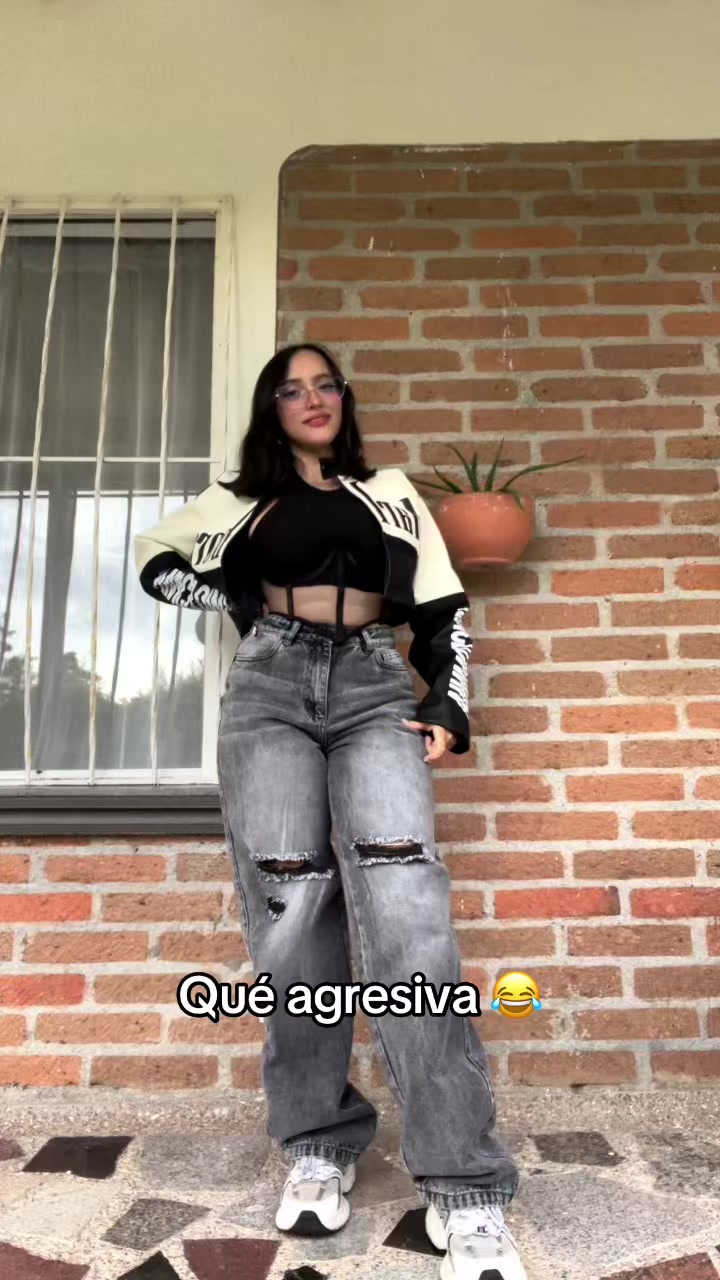 @HilaryRhodes