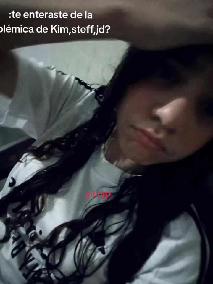 @𐔌 # ´ ℱ𝓐𝓑𝓘 ੭୧🧍🏻♀️