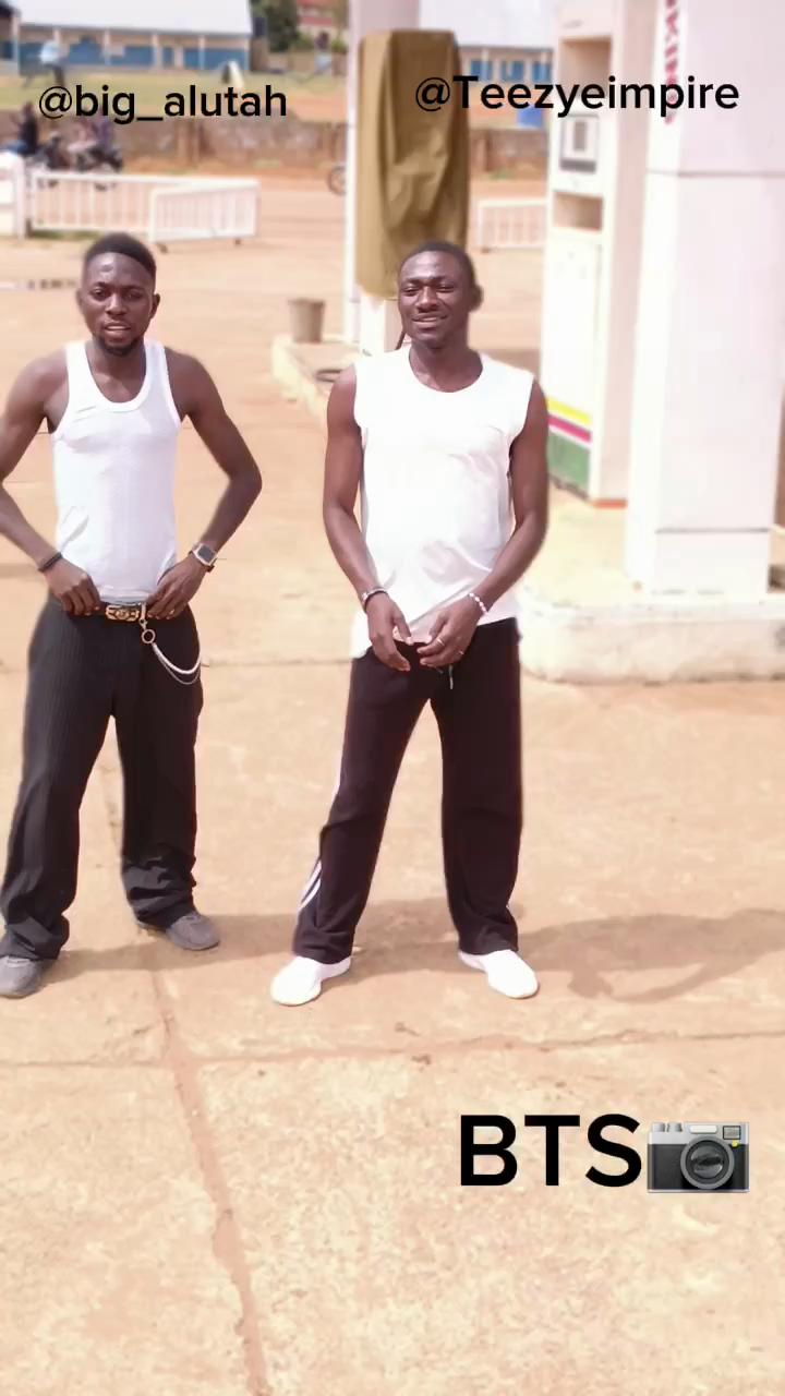@Lamu Teezy Muplangnan