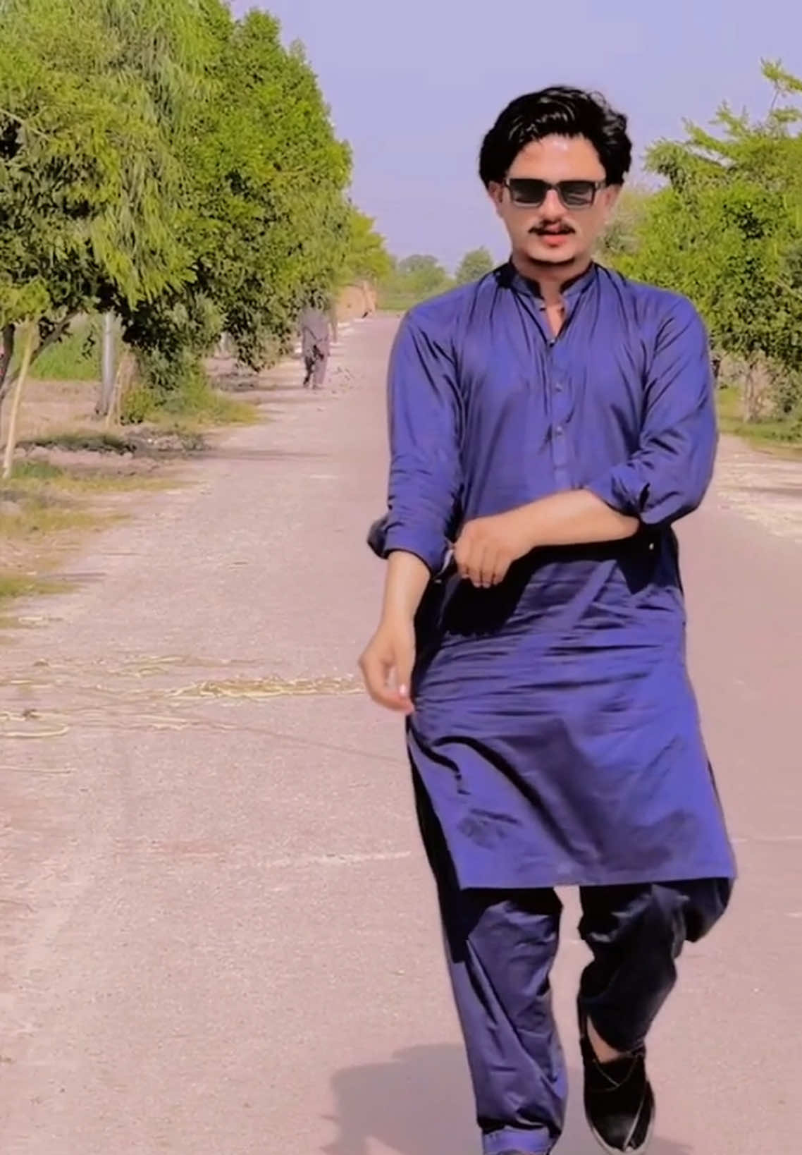 @NASIR SHAH 🍷