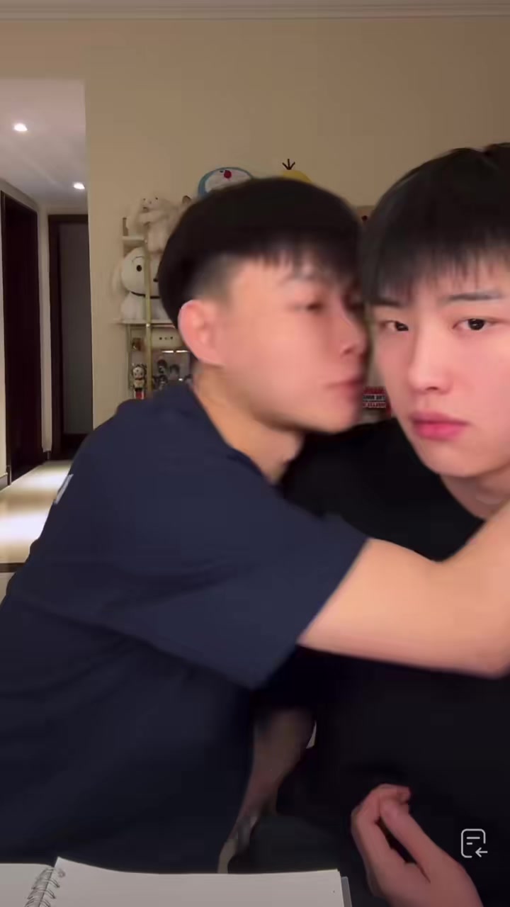 @𝐵𝐿 𝒲ꪮ𝓇𝓁𝒹 𖤐˙⋆