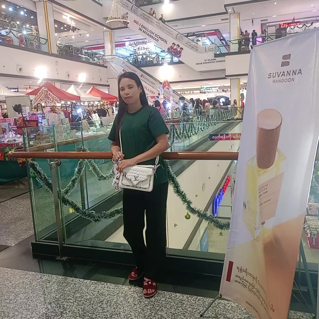 @Moe Thu Zar