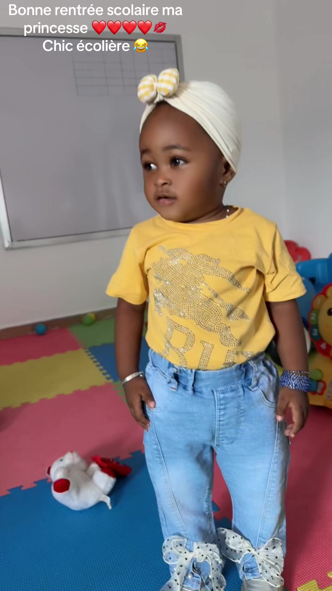@GouraFashionShop(GouralaBombe)