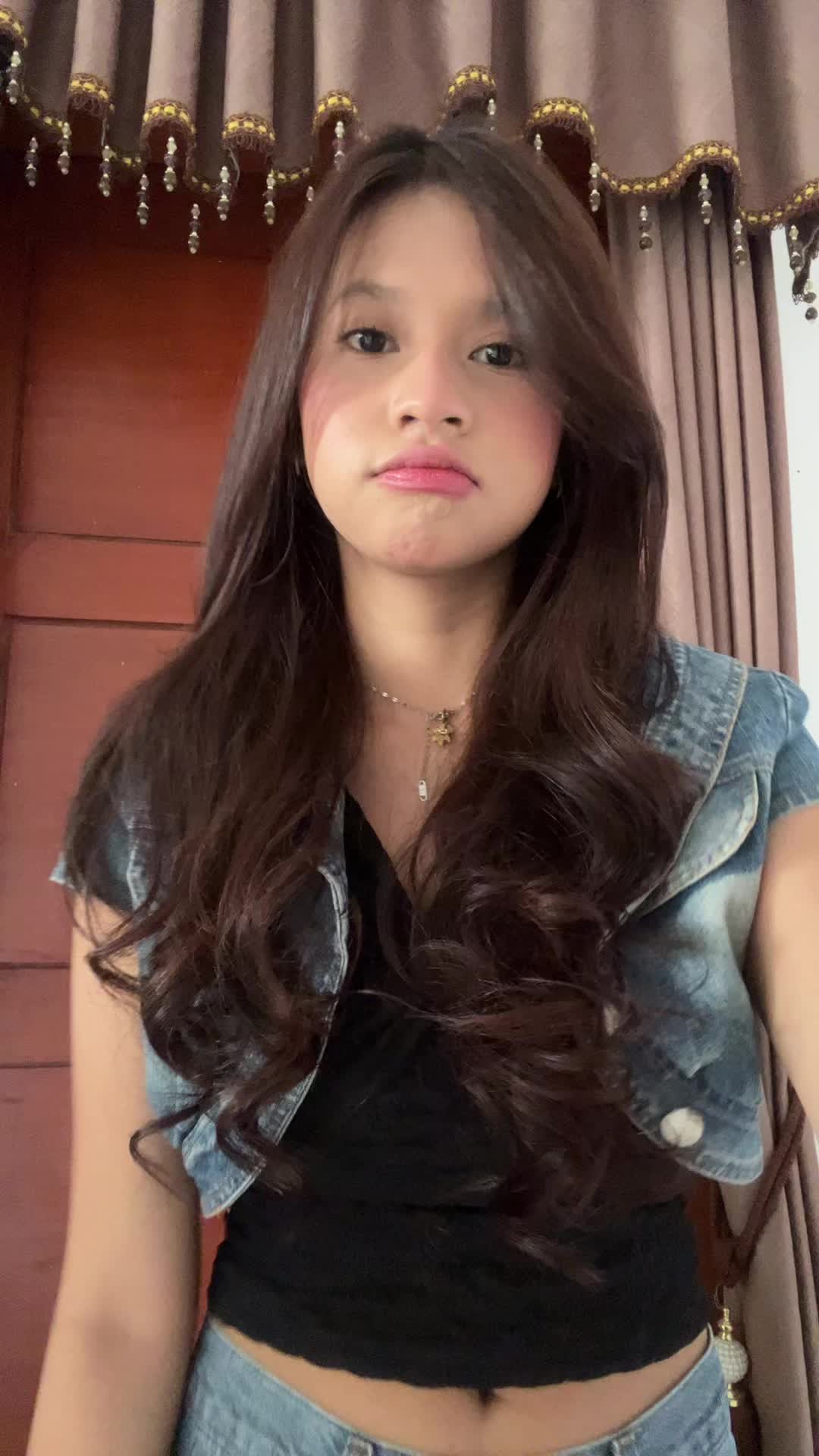 @runacrumblecrumbss