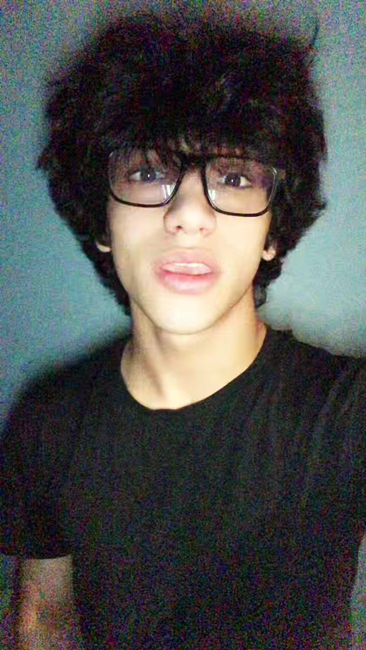 @пиздатый