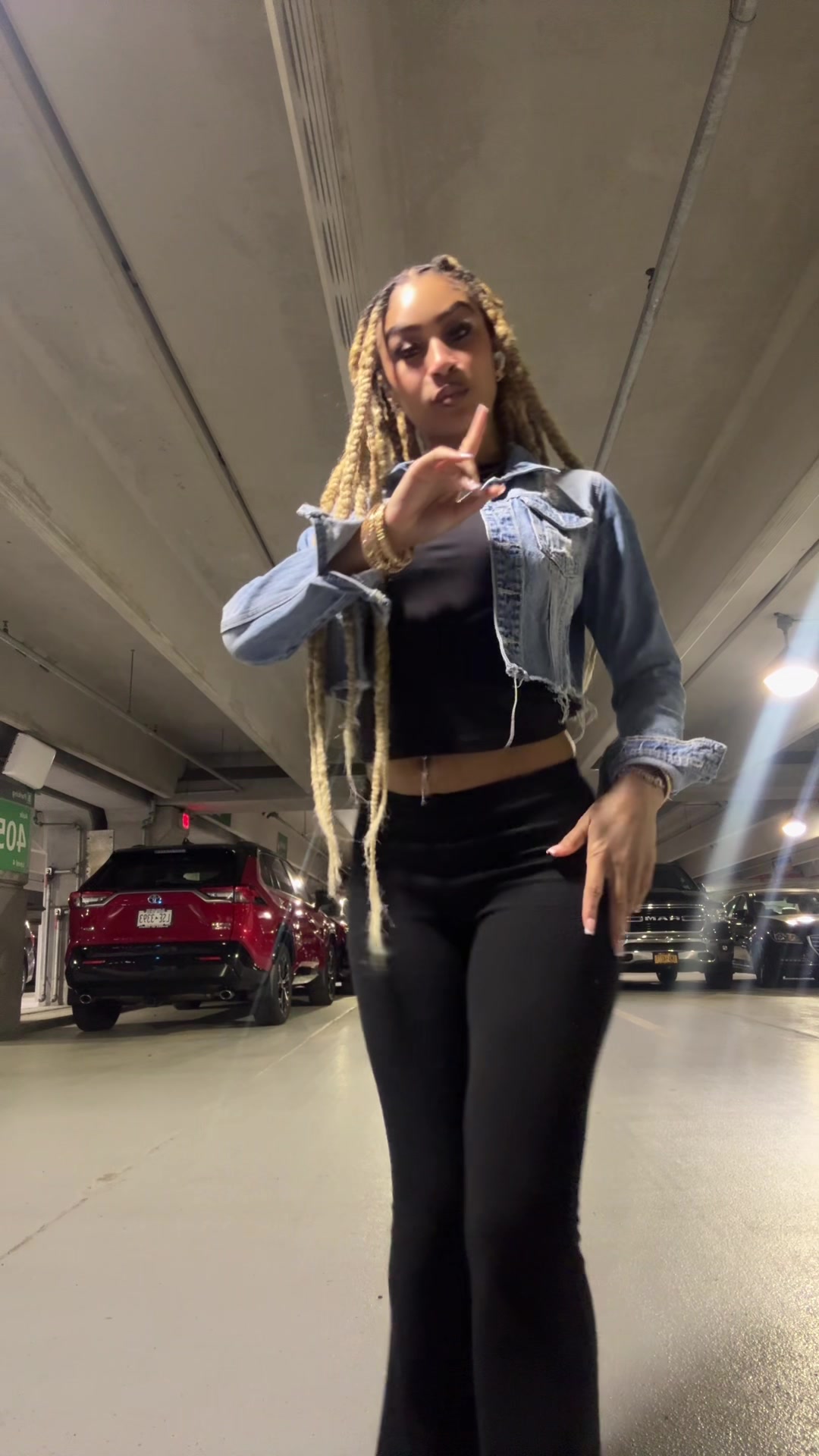 @L A I I🩵