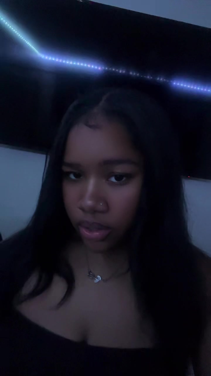 @iiam0nly.k