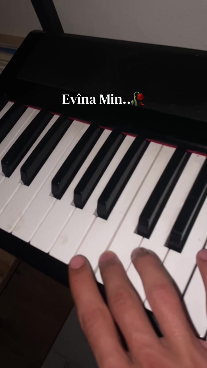 @PianoKurdii