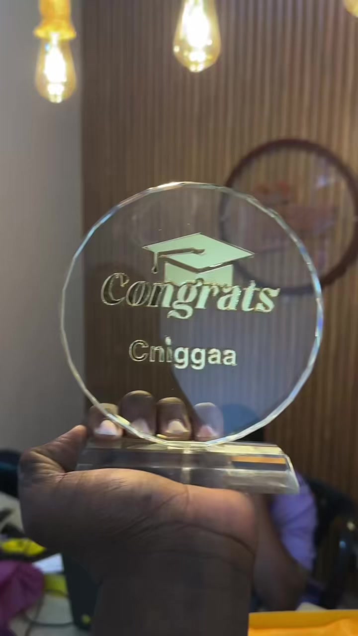 @Cniggaa