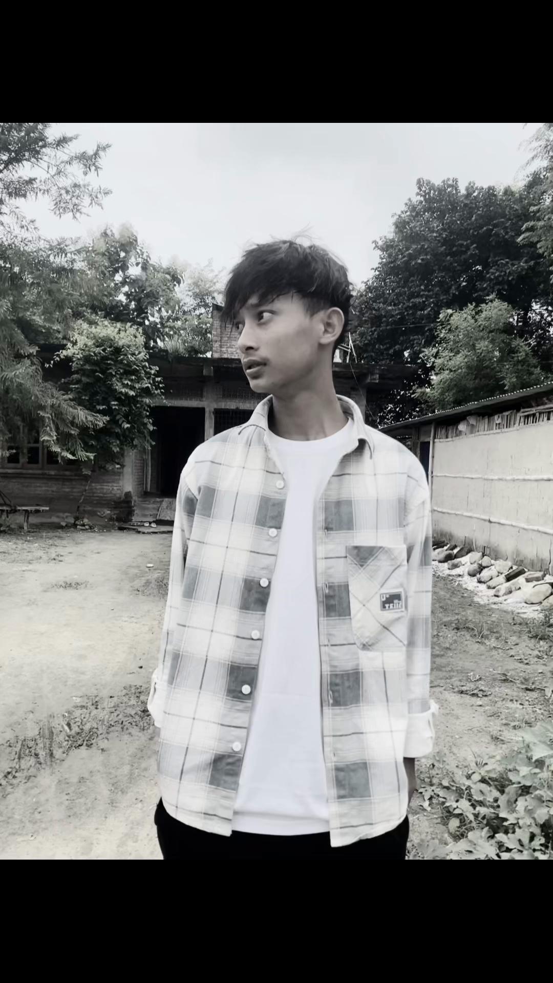 @Sumit 🥲🌷