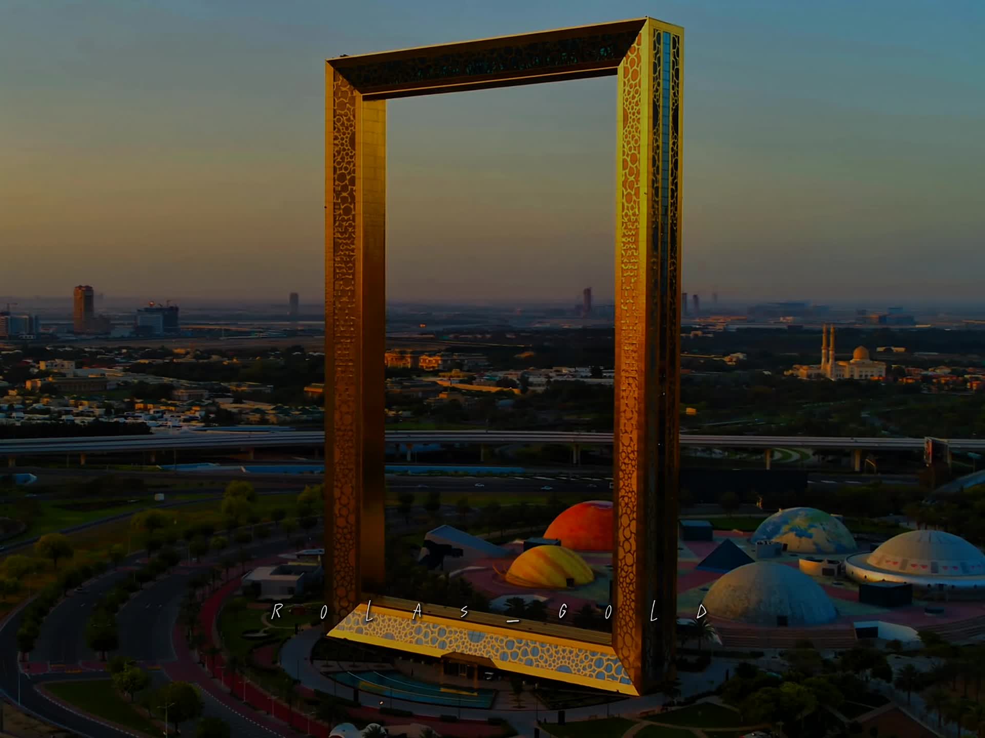 @𝗥𝗢𝗟𝗔𝗦_𝗚𝗢𝗟𝗗𝟭