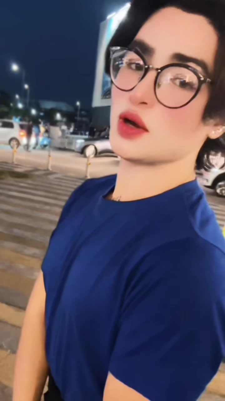 @Fadii Khan🥀🇦🇪🥵