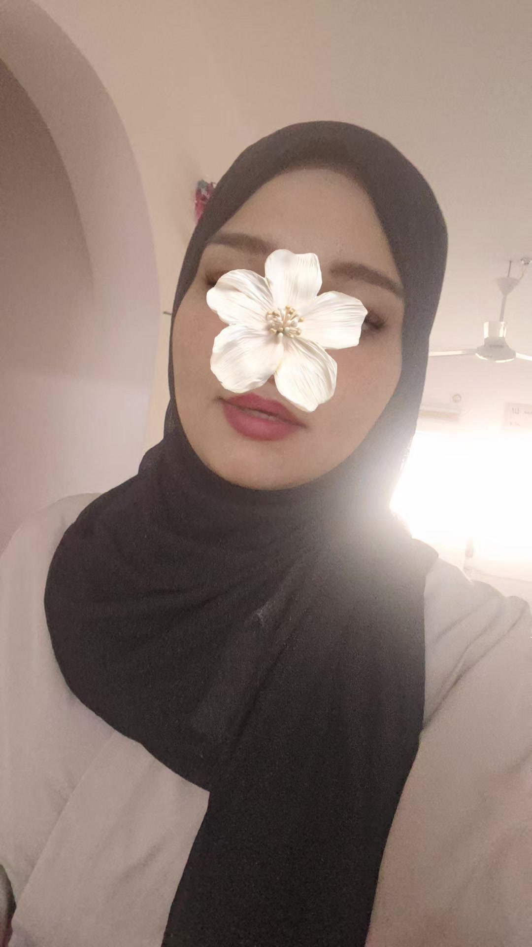 @توت