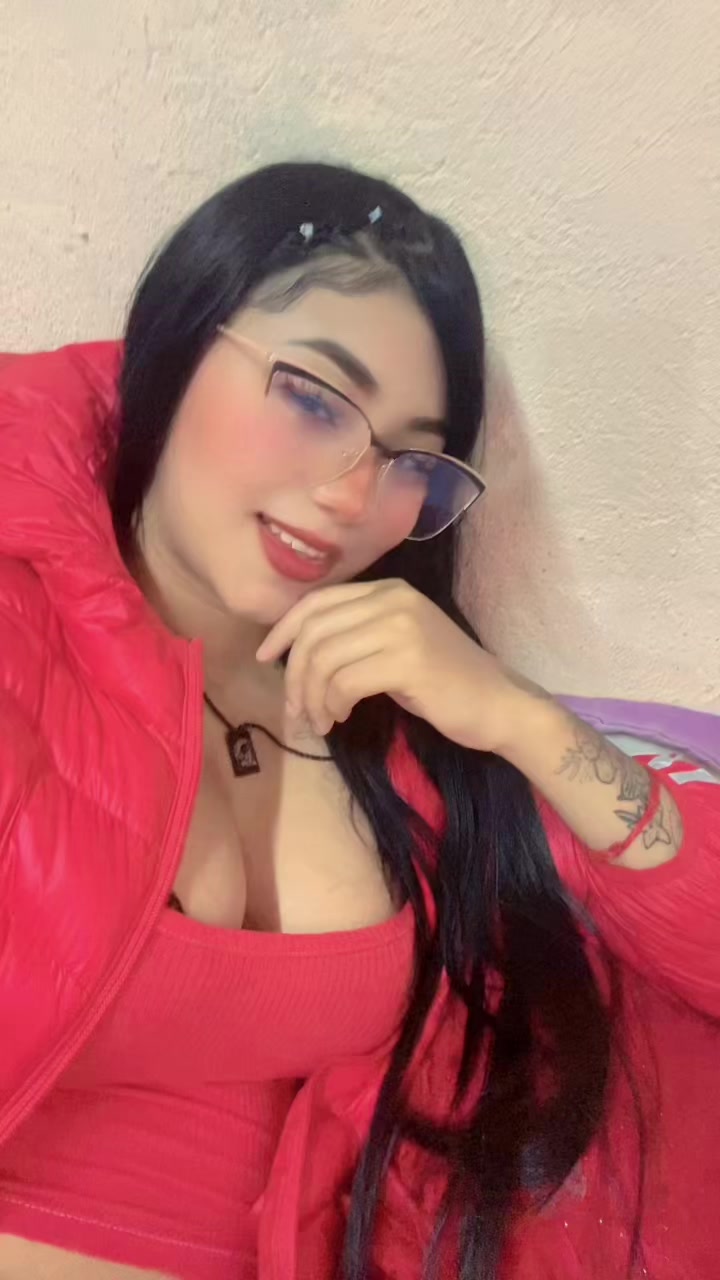 @Kxrlä kënnëdy
